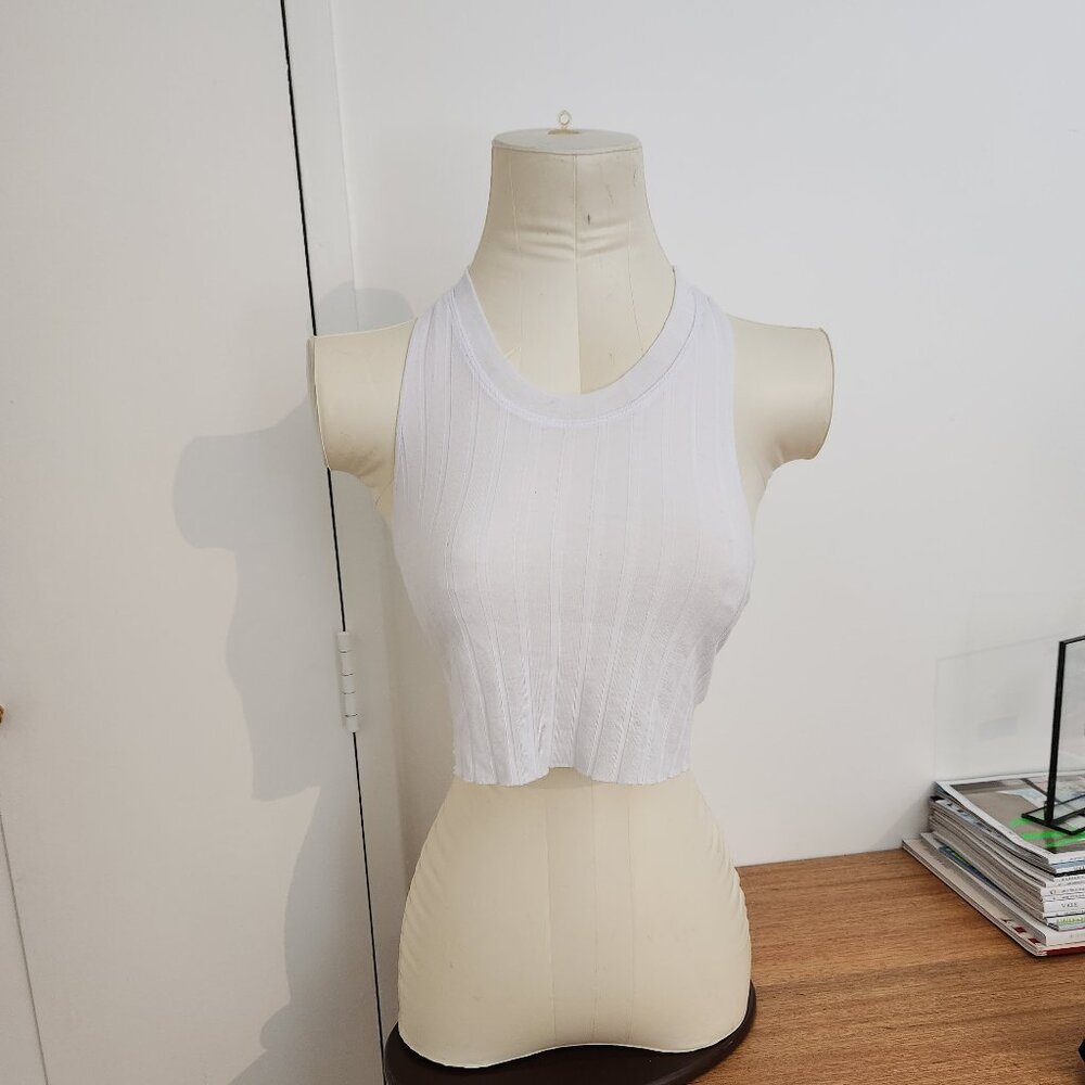 White crop top with built in support size small